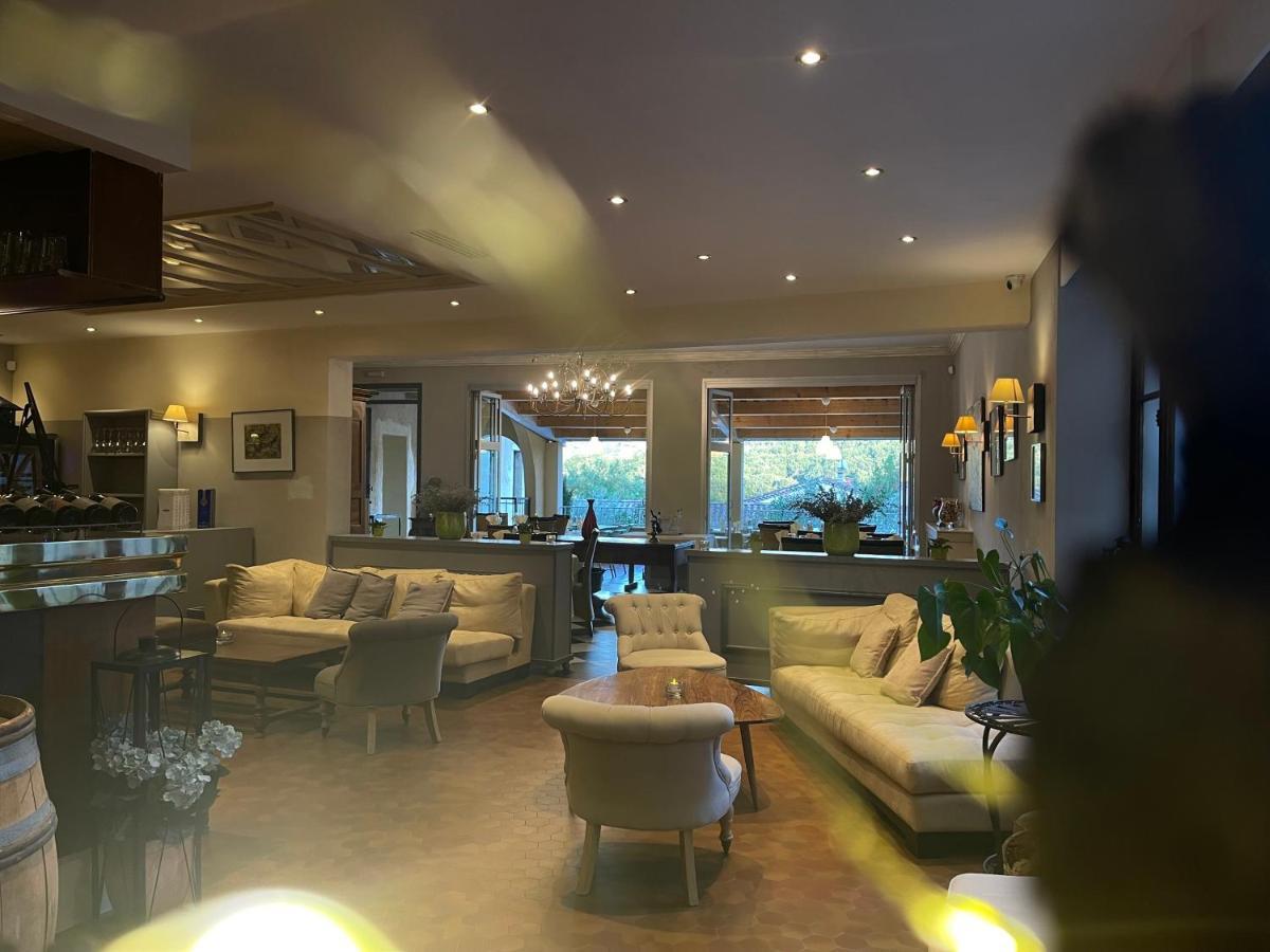 Hotel Berneron 瓦隆蓬达克 外观 照片