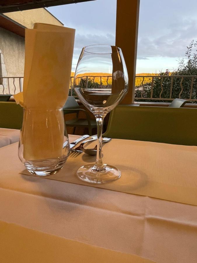 Hotel Berneron 瓦隆蓬达克 外观 照片