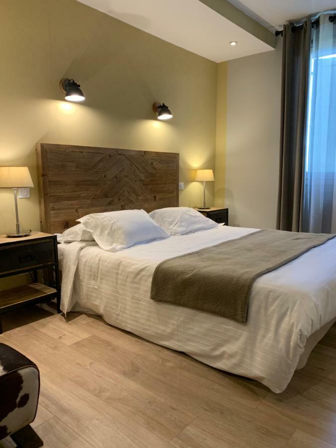 Hotel Berneron 瓦隆蓬达克 外观 照片