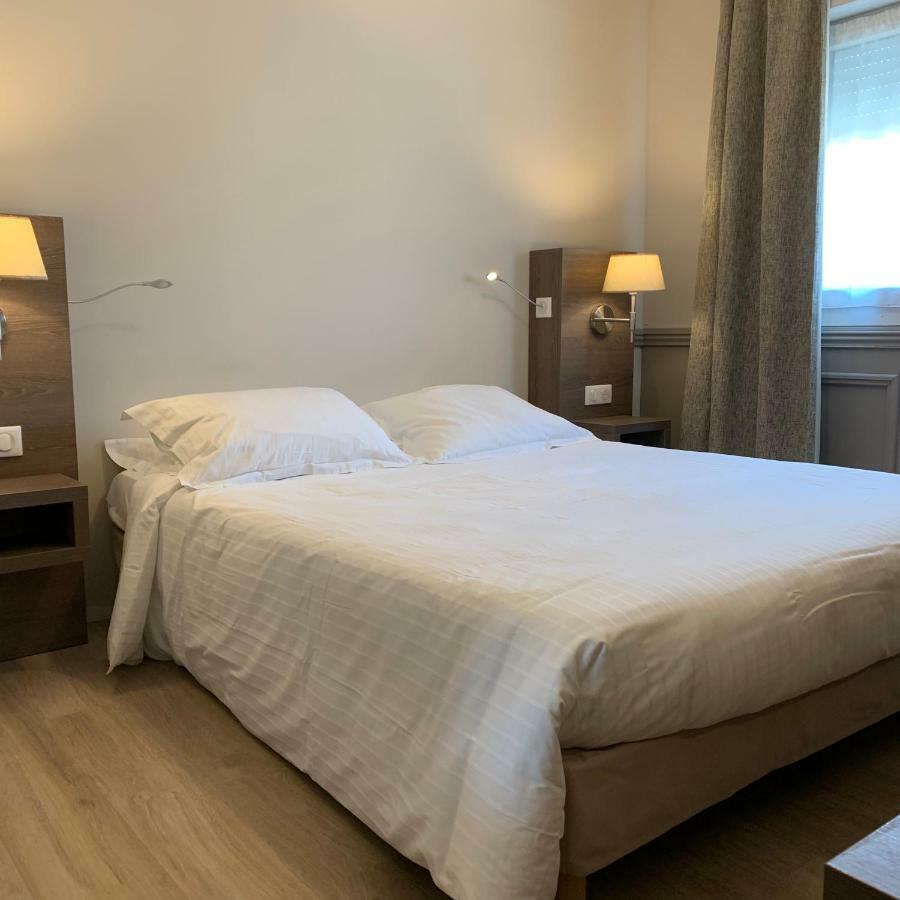 Hotel Berneron 瓦隆蓬达克 外观 照片